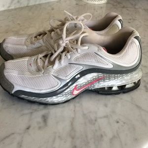 Nike Reax running sneakers!